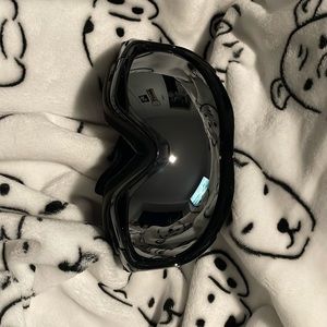 brand new ski goggles for adults